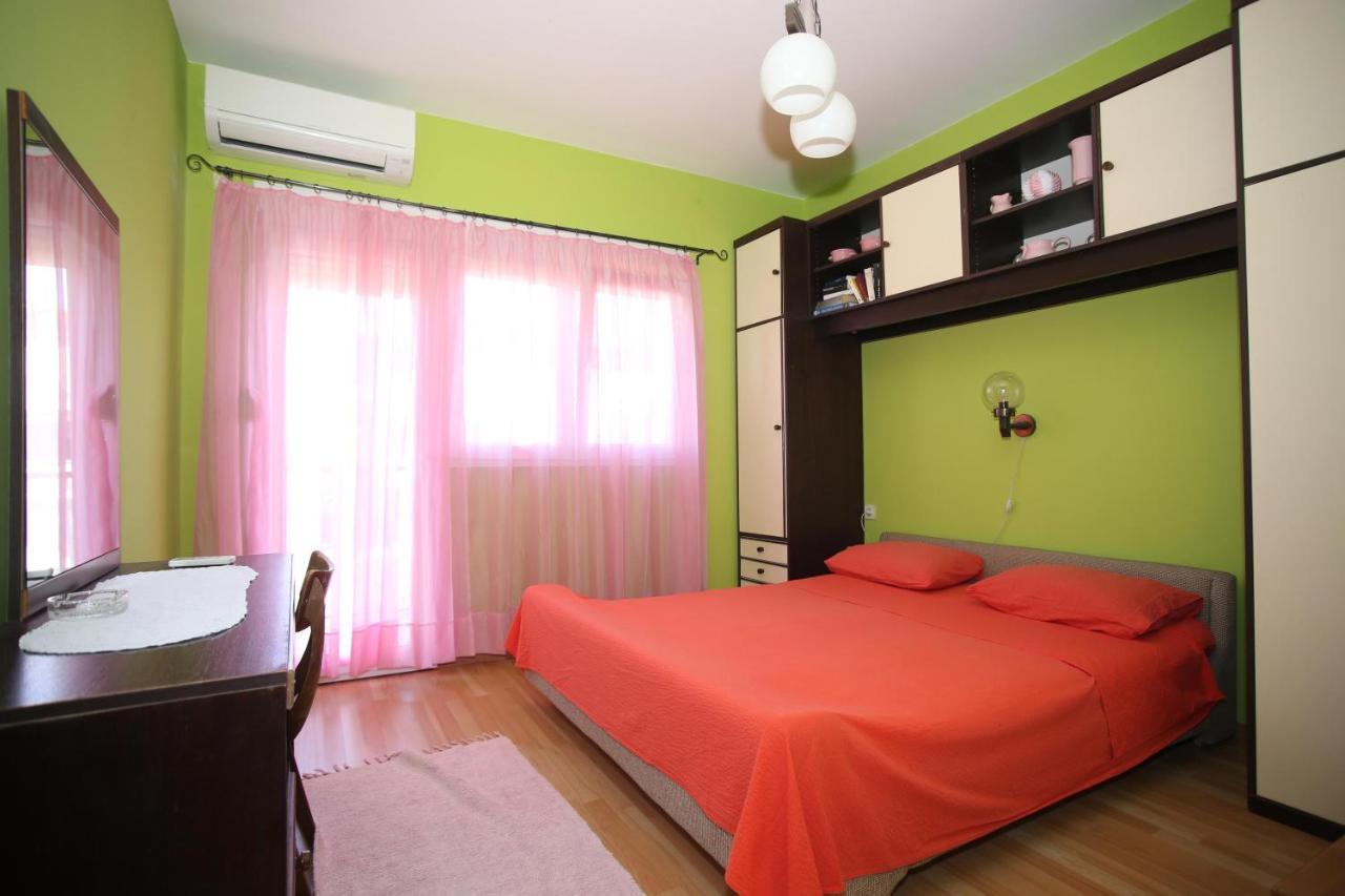 Apartment Michelle ビビニェ エクステリア 写真